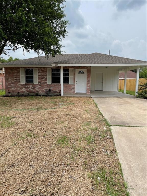 107 McAllen St, Donna, TX 78537 - photo 1