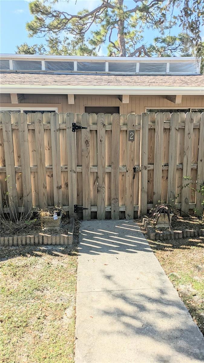 500 N Jefferson Ave unit 2, Sarasota, FL 34237 - photo 1