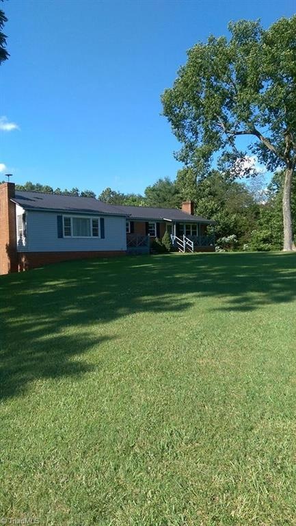 240 Damascus Church Rd, Statesville, NC 28625 - photo 1