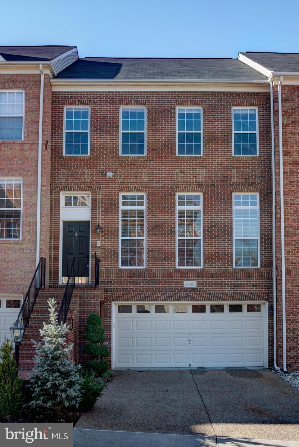 21887 Hawksbury Terrace, Broadlands, VA 20148 - photo 1