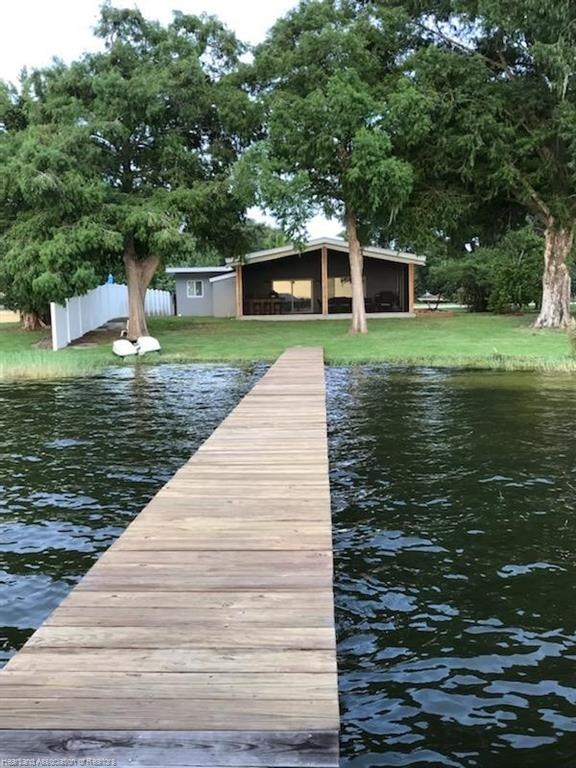 1804 Lake Clay Dr, Lake Placid, FL 33852 - photo 1