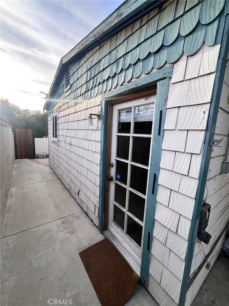 8607 Dunlap Crossing Rd, Pico Rivera, CA 90660 - photo 1