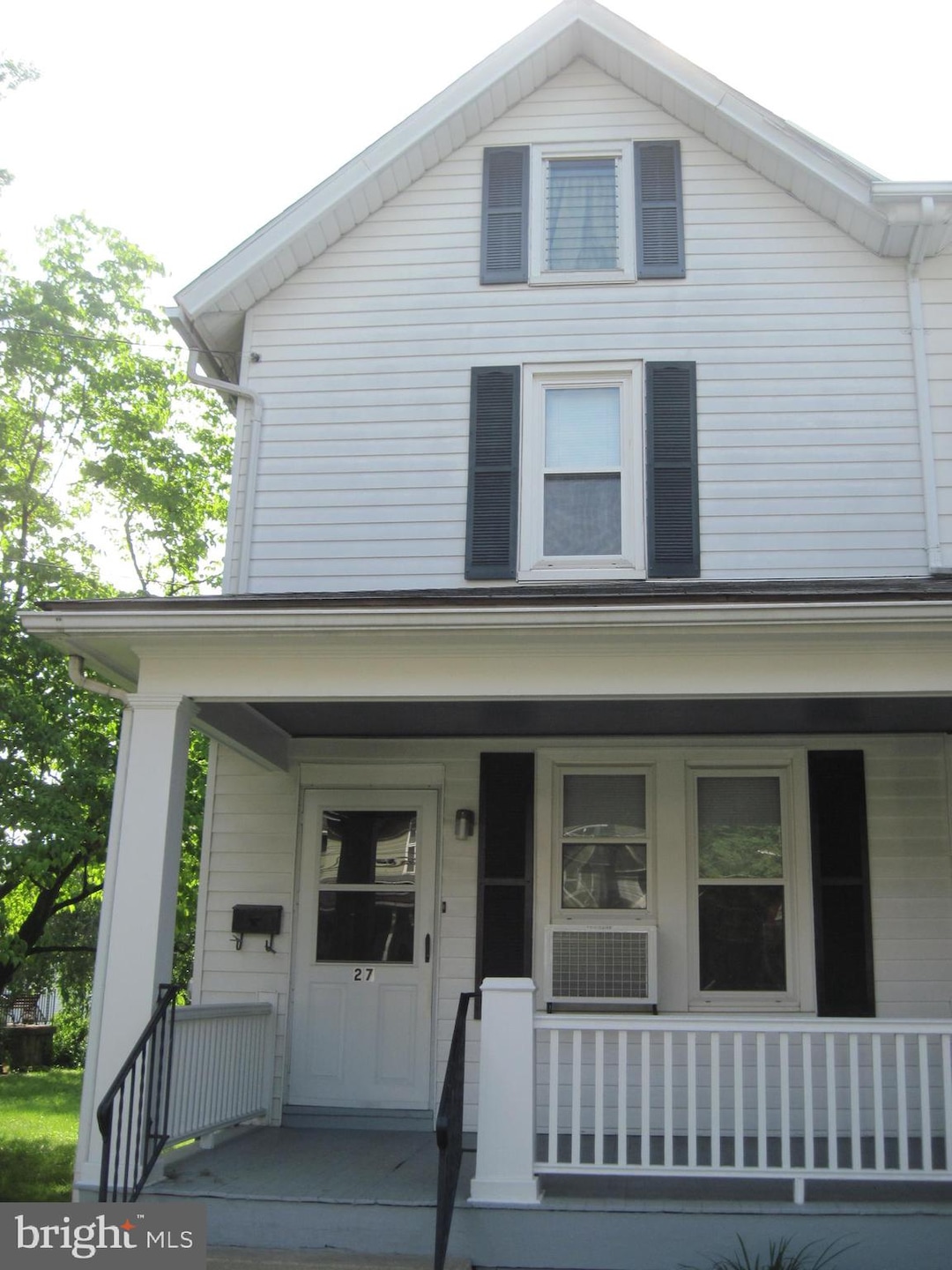 27 S 6th St, Quakertown, PA 18951 - photo 1