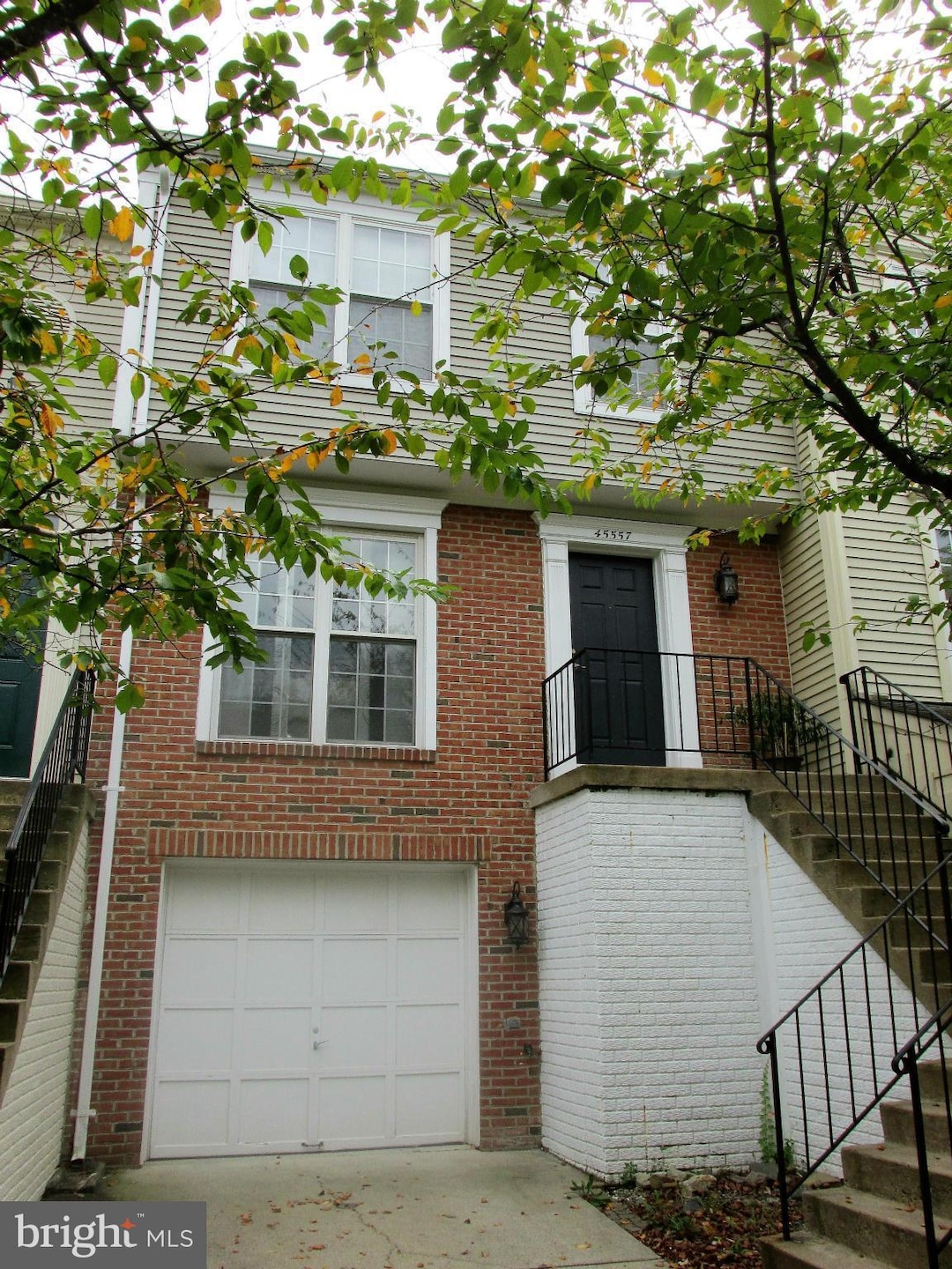 45557 Whitcomb Square, Sterling, VA 20166 - photo 1