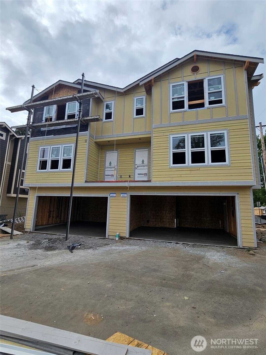 3401 S 144th Ln, Tukwila, WA 98168 - photo 1