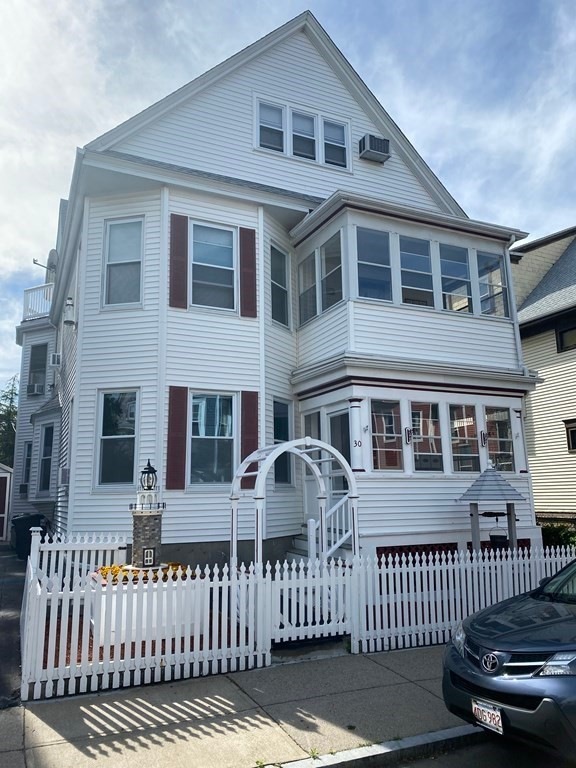 30 Saxton St unit 3, Dorchester, MA 02125 - photo 1