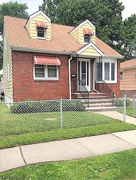 823 Passaic Ave, Linden, NJ 07036 - photo 1