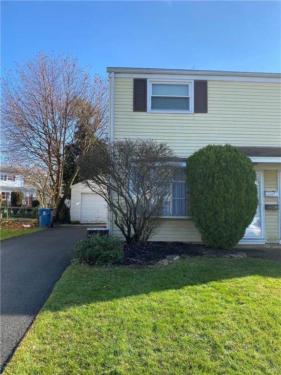 1527 Valley Rd, Bethlehem, PA 18018 - photo 1