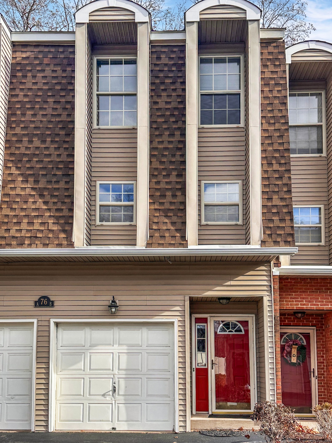 76 N Mountain Rd unit B, New Britain, CT 06053 - photo 1