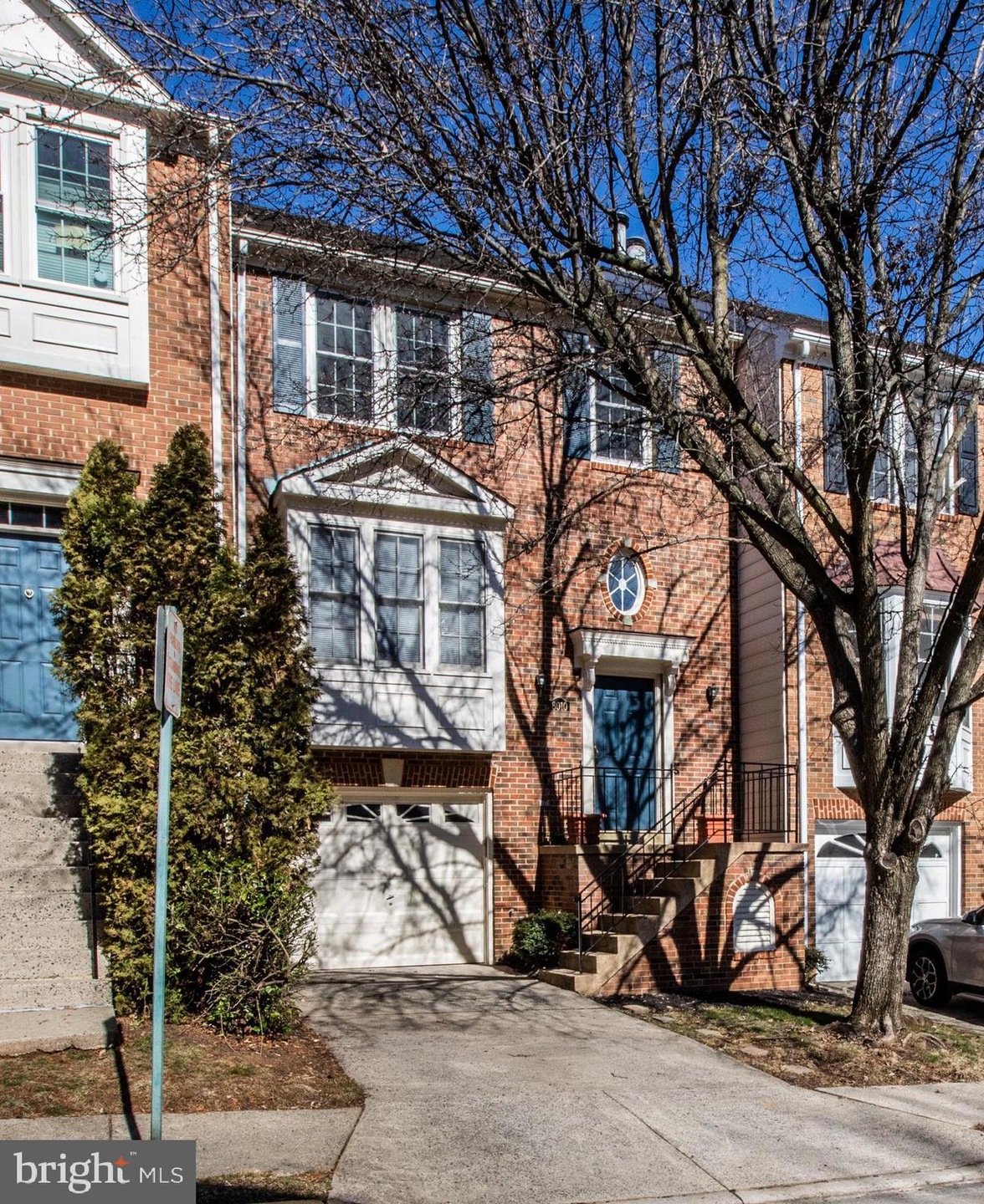 8010 Rachelle Place, Vienna, VA 22182 - photo 1