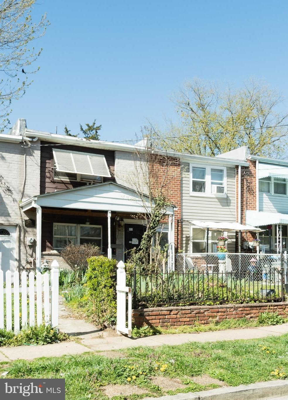 334 Bigley Ave, Halethorpe, MD 21227 - photo 1