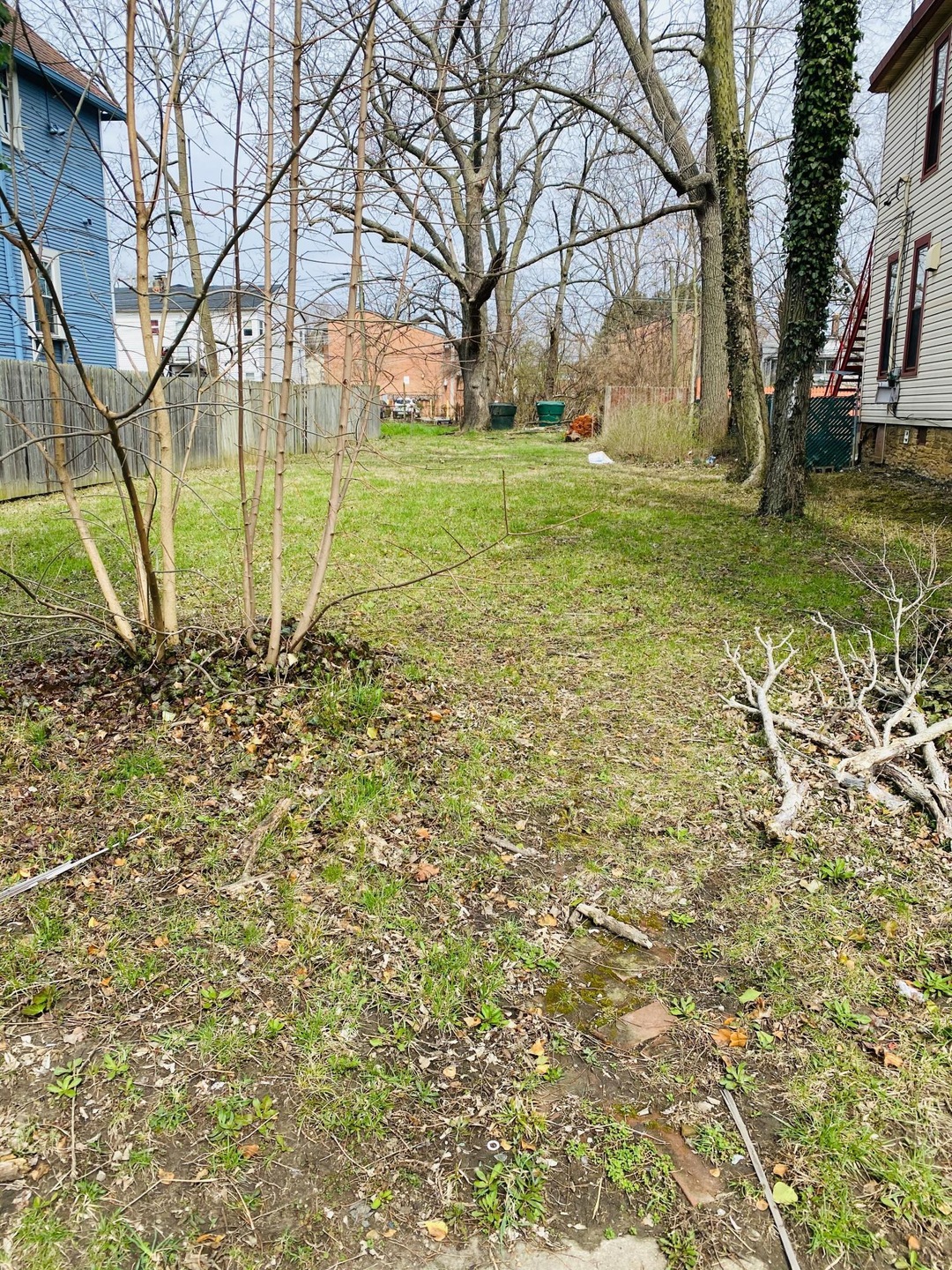 1330 oak lot