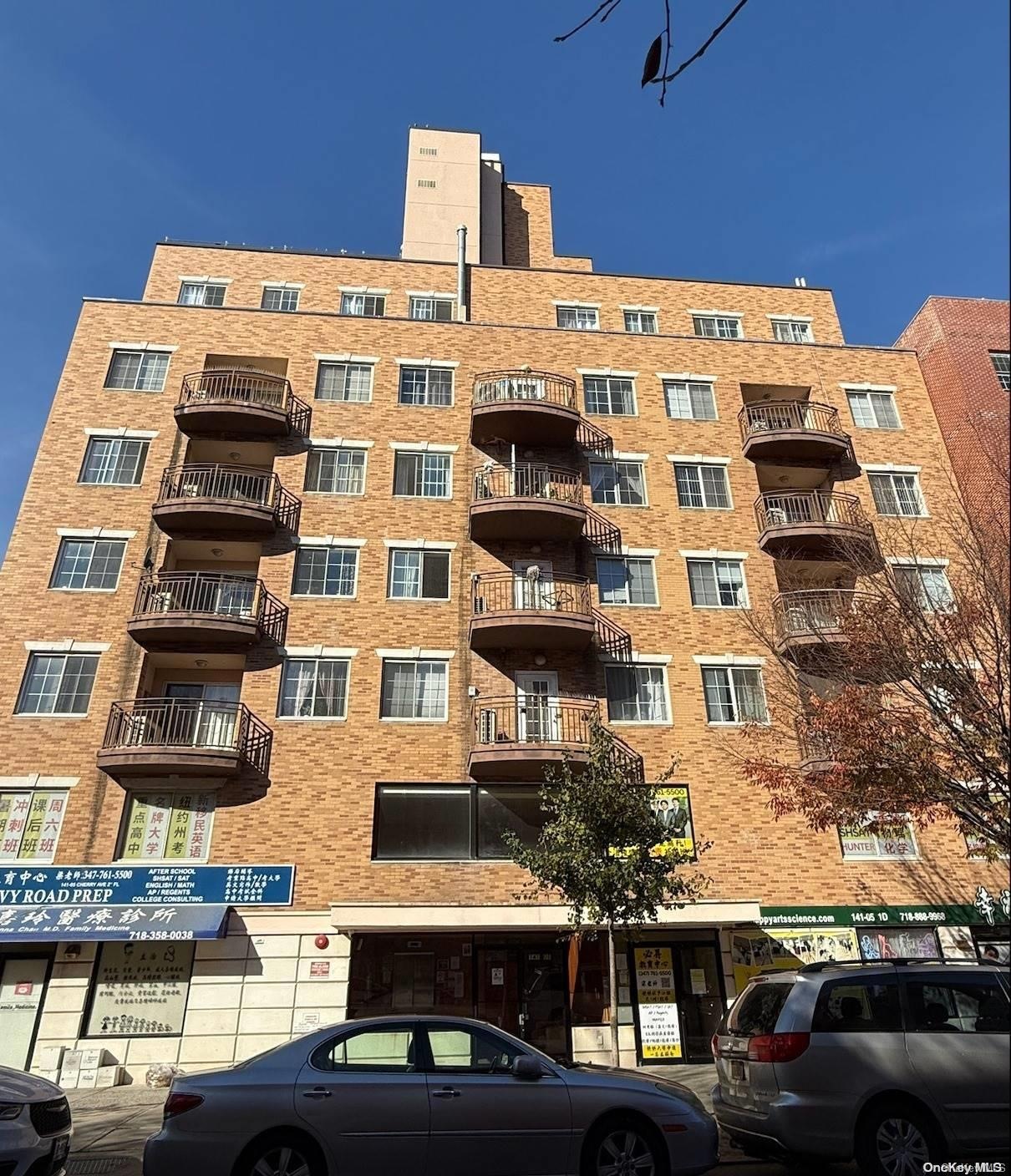 141-05 Cherry Ave unit 10A, Flushing, NY 11355 - photo 1