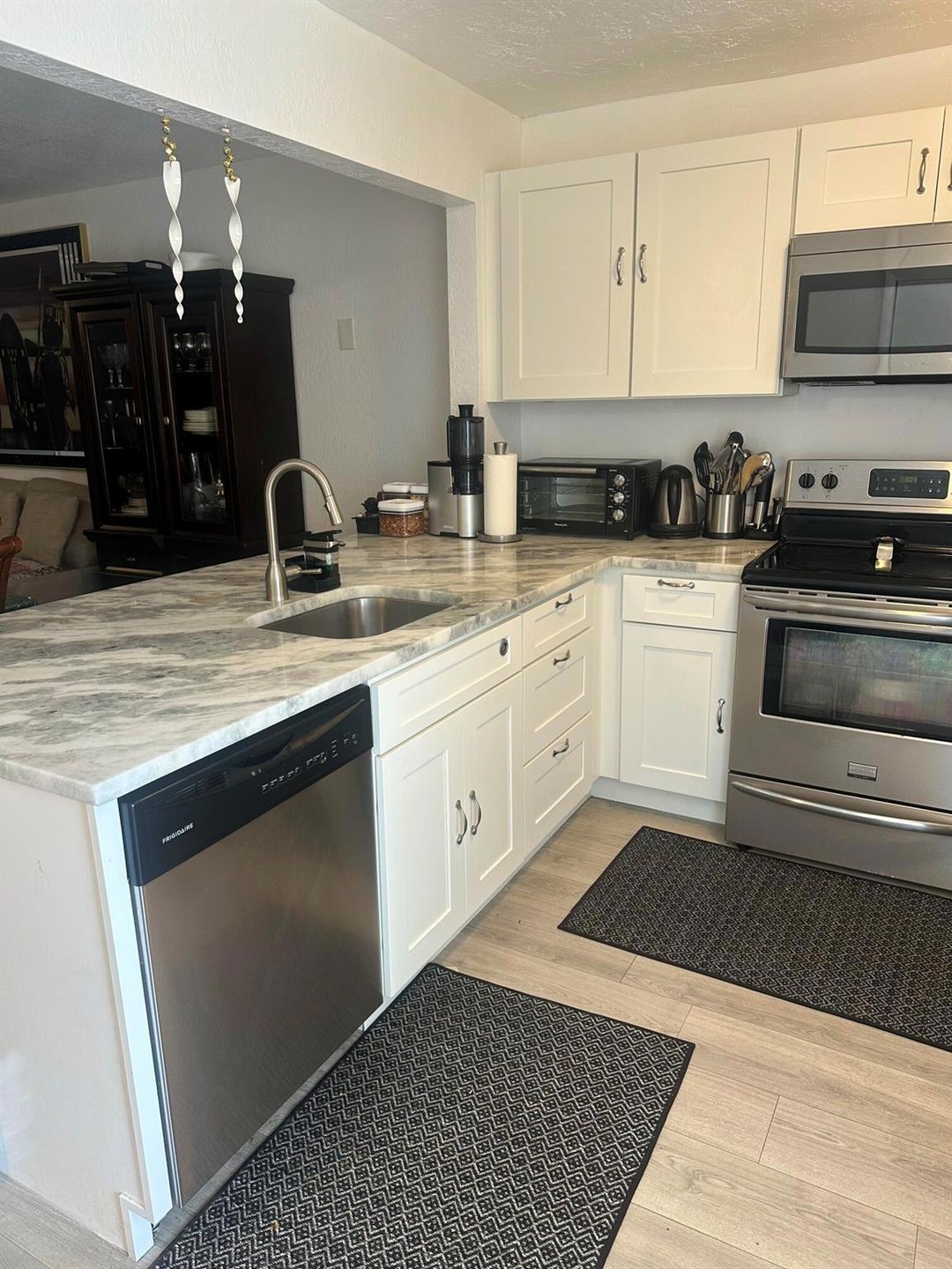 3550 NW 104th Ave unit 21, Coral Springs, FL 33065 - photo 1