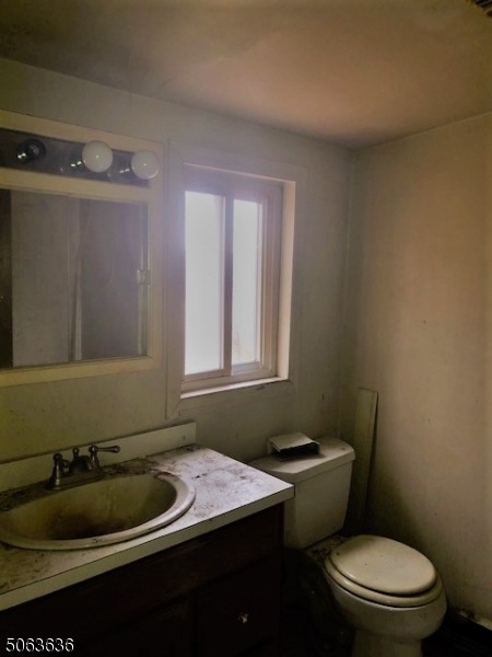 7 Mitchell Rd, Oak Ridge, NJ 07438 - photo 1