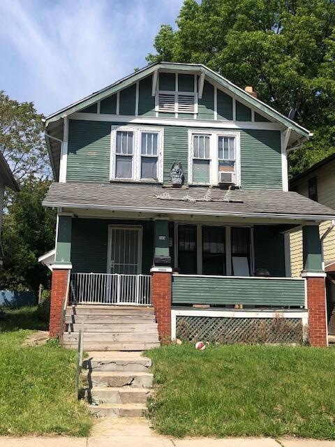 283 S Burgess