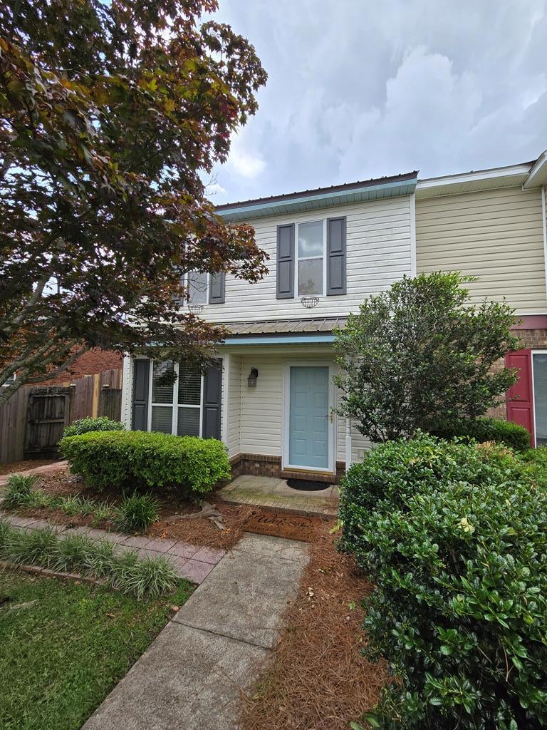 40 W Chadwick Cir, Dothan, AL 36305 - photo 1