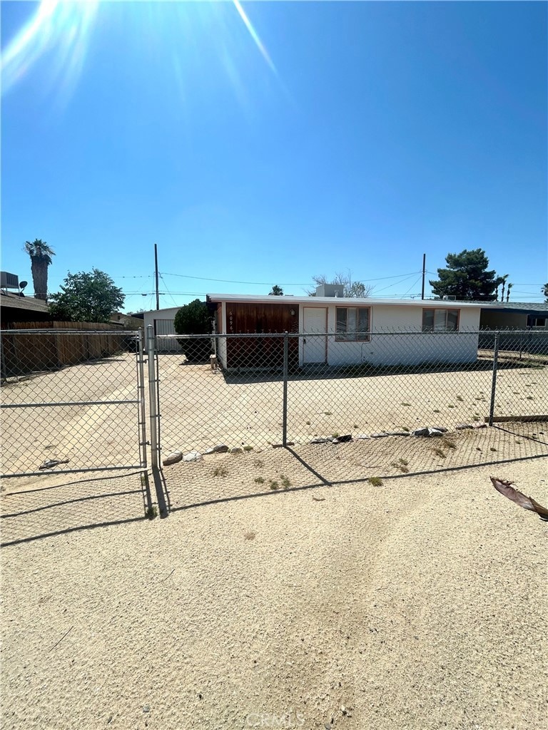 For Rent $1,200/month