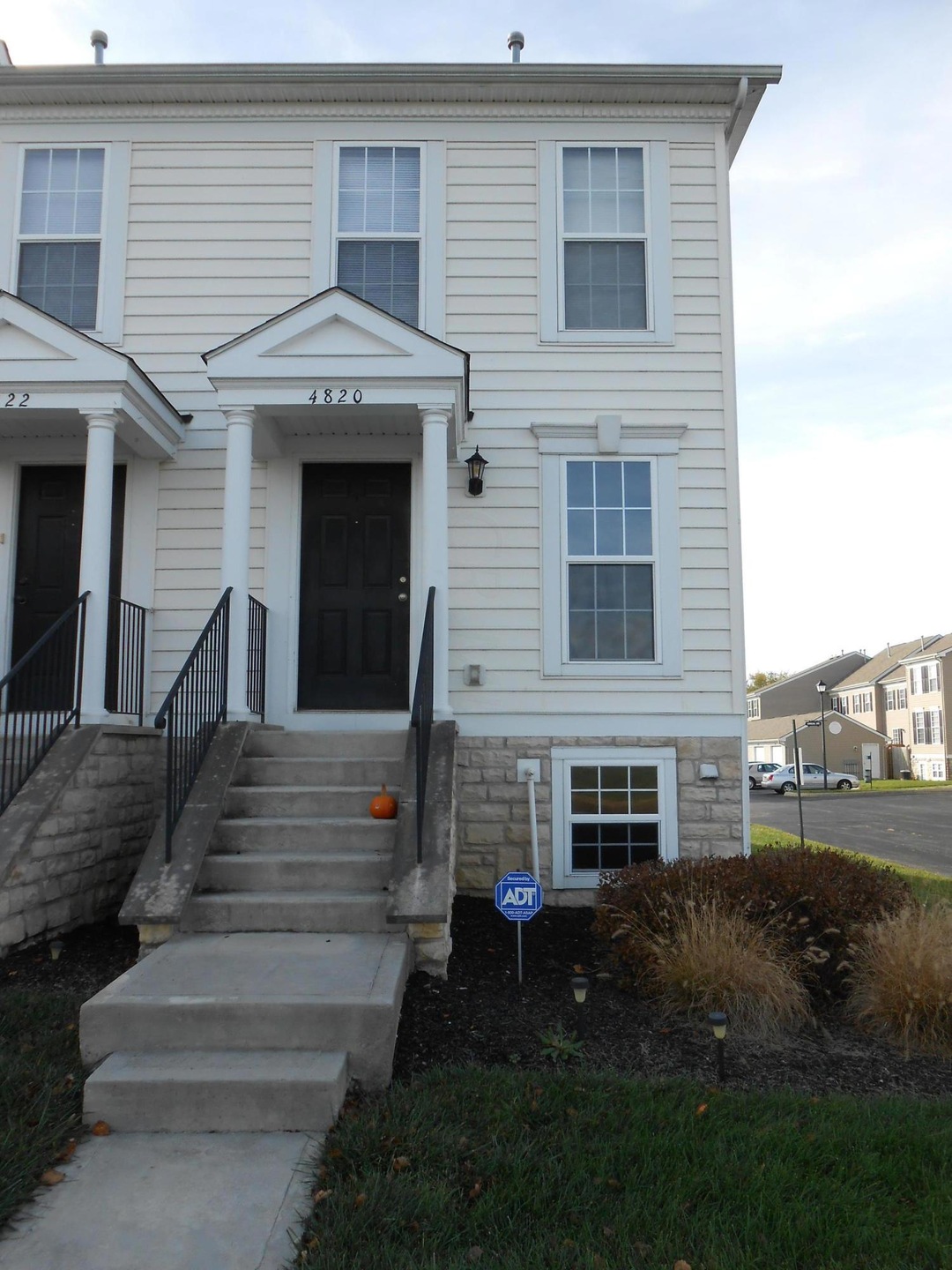 4820 Annual Dr, Canal Winchester, OH 43110 - photo 1