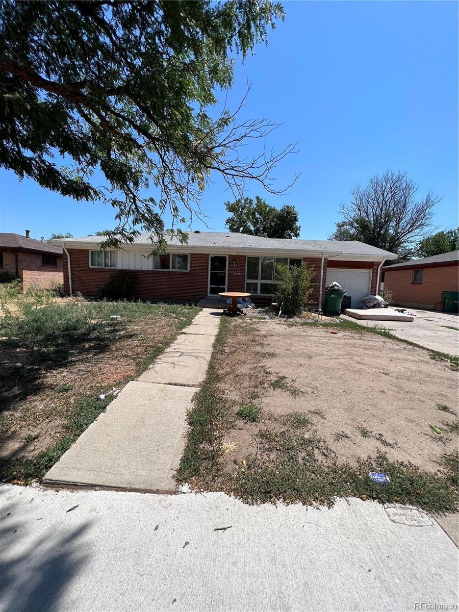 3148 Quentin St, Aurora, CO 80011 - photo 1