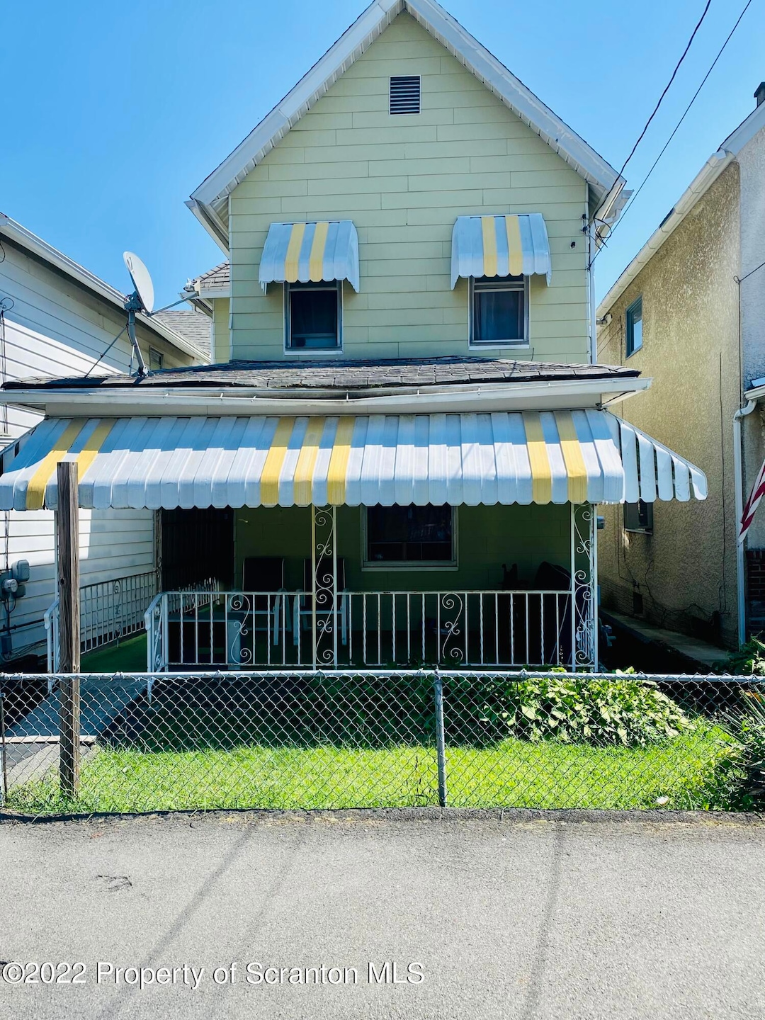 348 N Rebecca Ave, Scranton, PA 18504 - photo 1