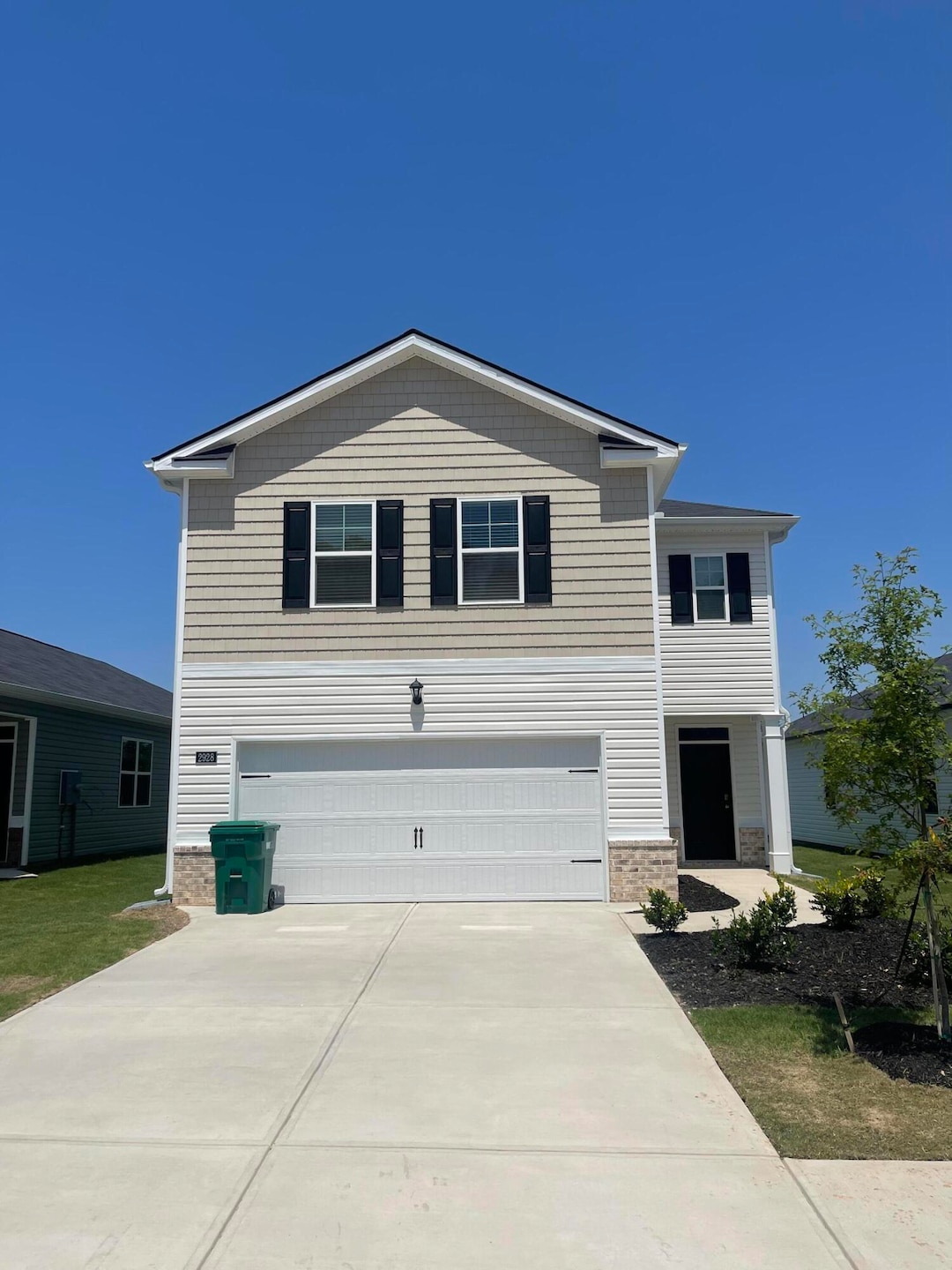 Sold $279,730 • Co-Listing Agent