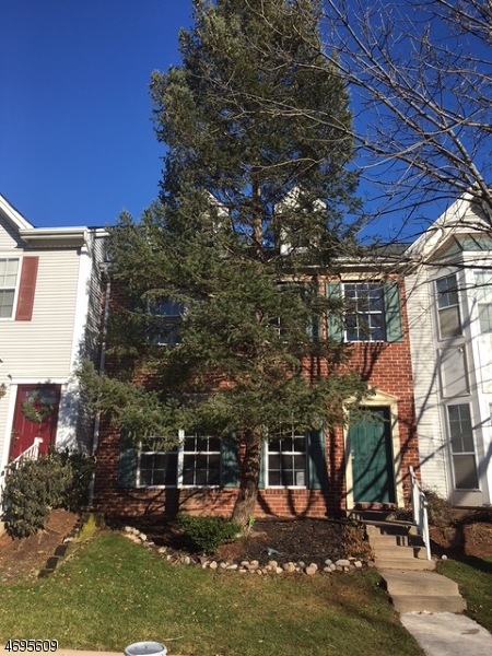 40 De Leone Cir, Franklin Park, NJ 08823 - photo 1