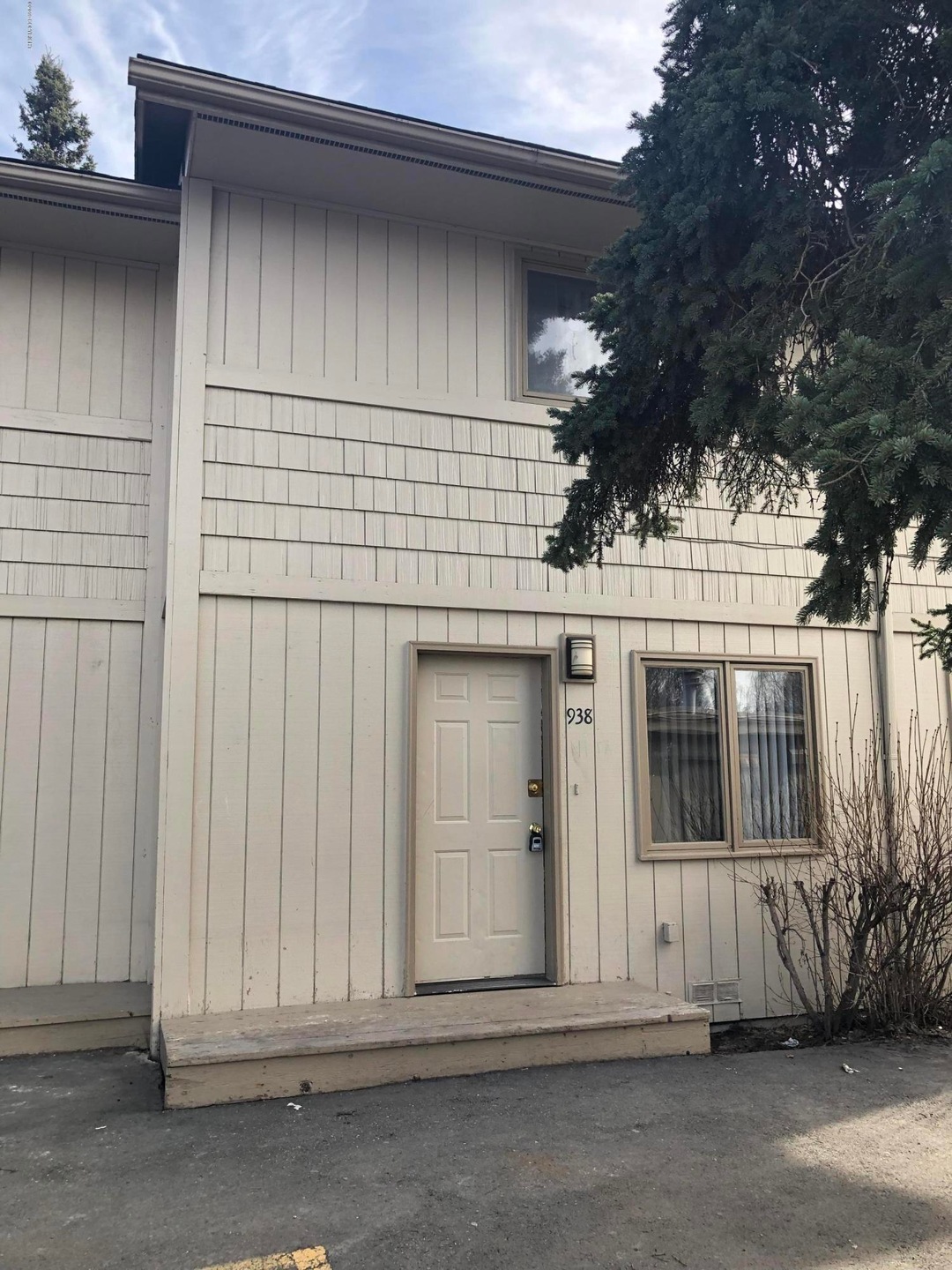 938 W 39th Ave unit 13, Anchorage, AK 99503 - photo 1