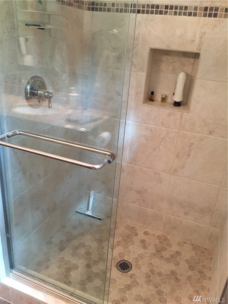 11116 Breaker Way, Anderson Island, WA 98303 - photo 1