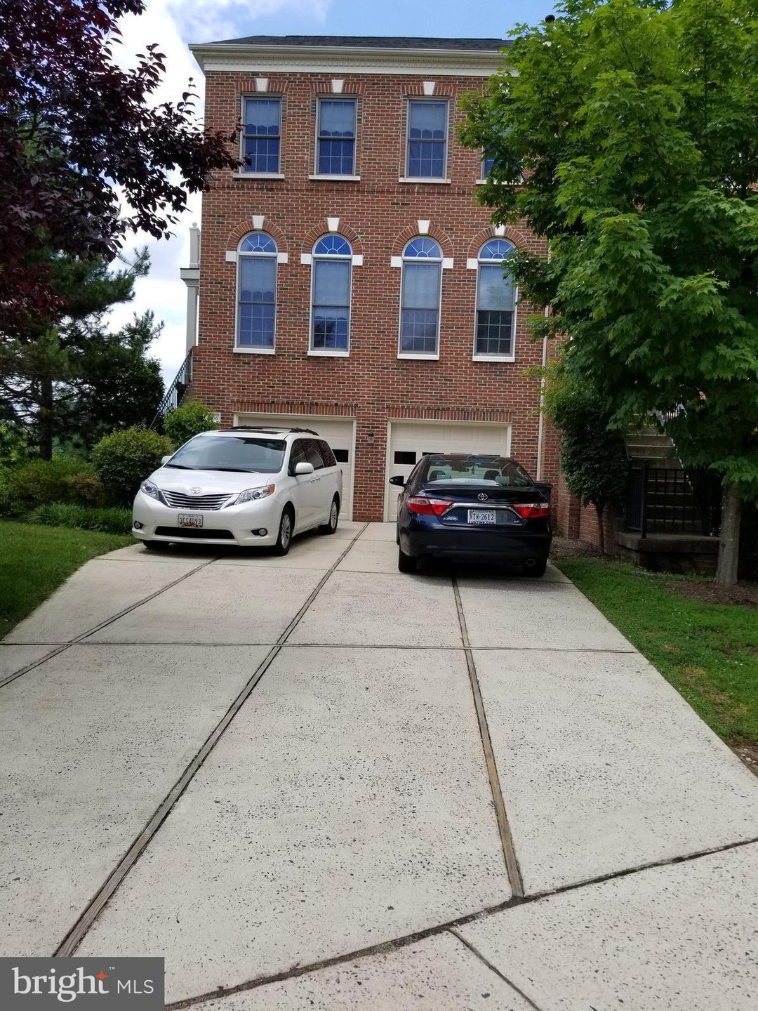 4566 Fair Valley Dr, Fairfax, VA 22033 - photo 1