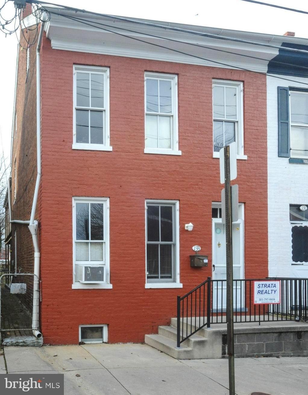 133 E Antietam St, Hagerstown, MD 21740 - photo 1