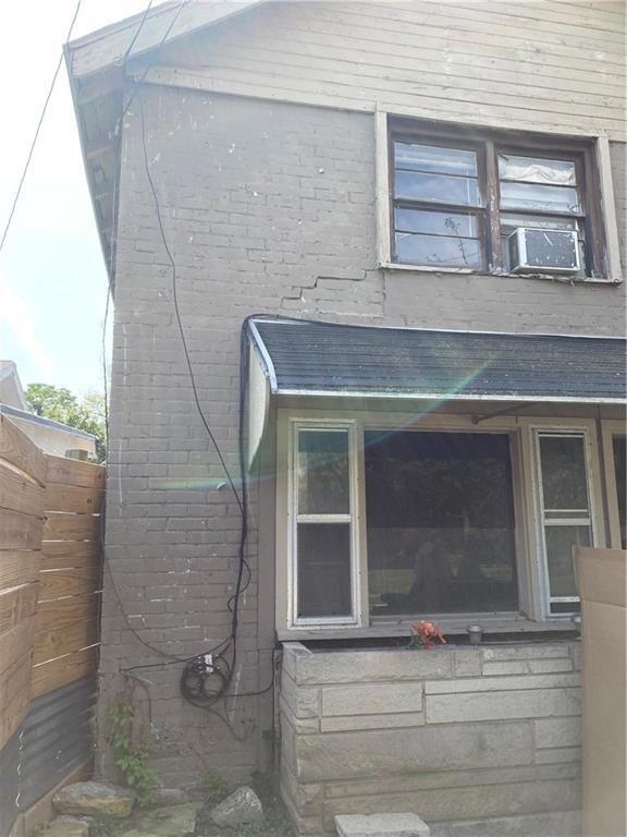 927 W Kilgore Ave, Muncie, IN 47305 - photo 1