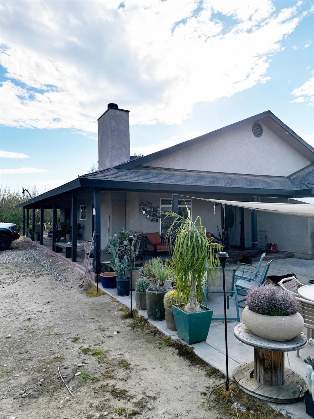 For Sale $1,000,000 • Co-Listing Agent