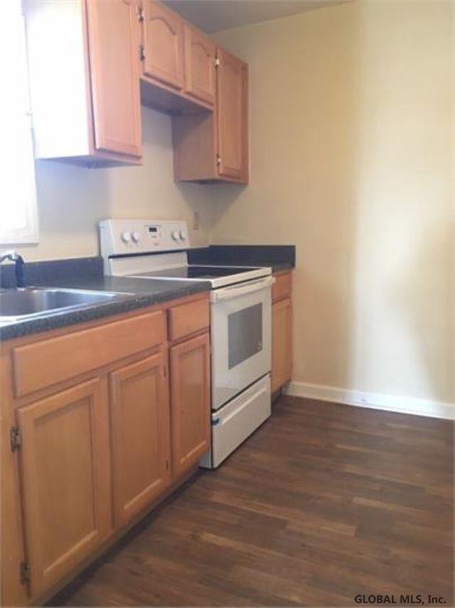379 Madison Ave unit 1R, Albany, NY 12210 - photo 1