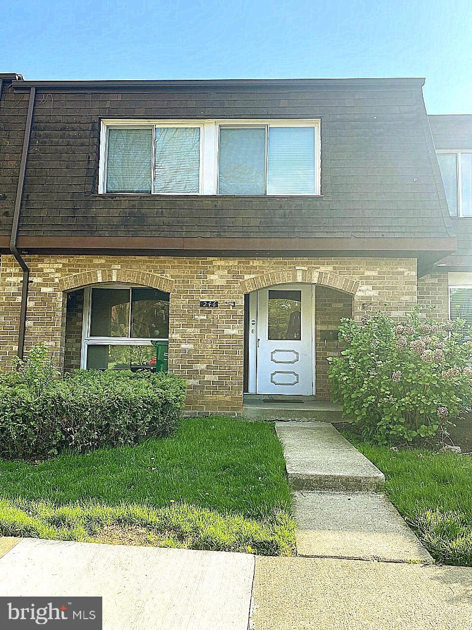 246 W Deer Park Rd unit 29C, Gaithersburg, MD 20877 - photo 1