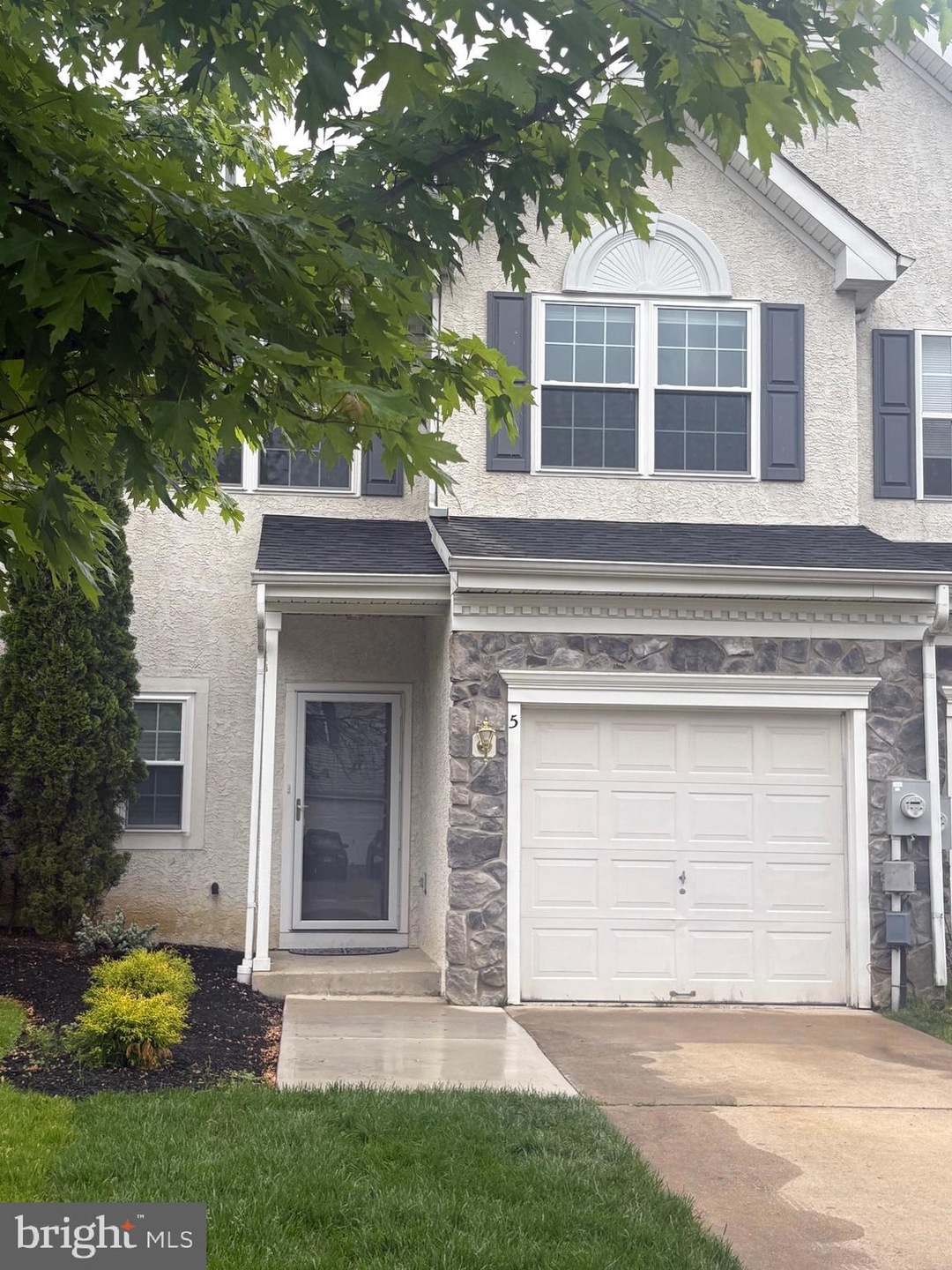 5 Chapel Hill Rd, Mount Laurel, NJ 08054 - photo 1