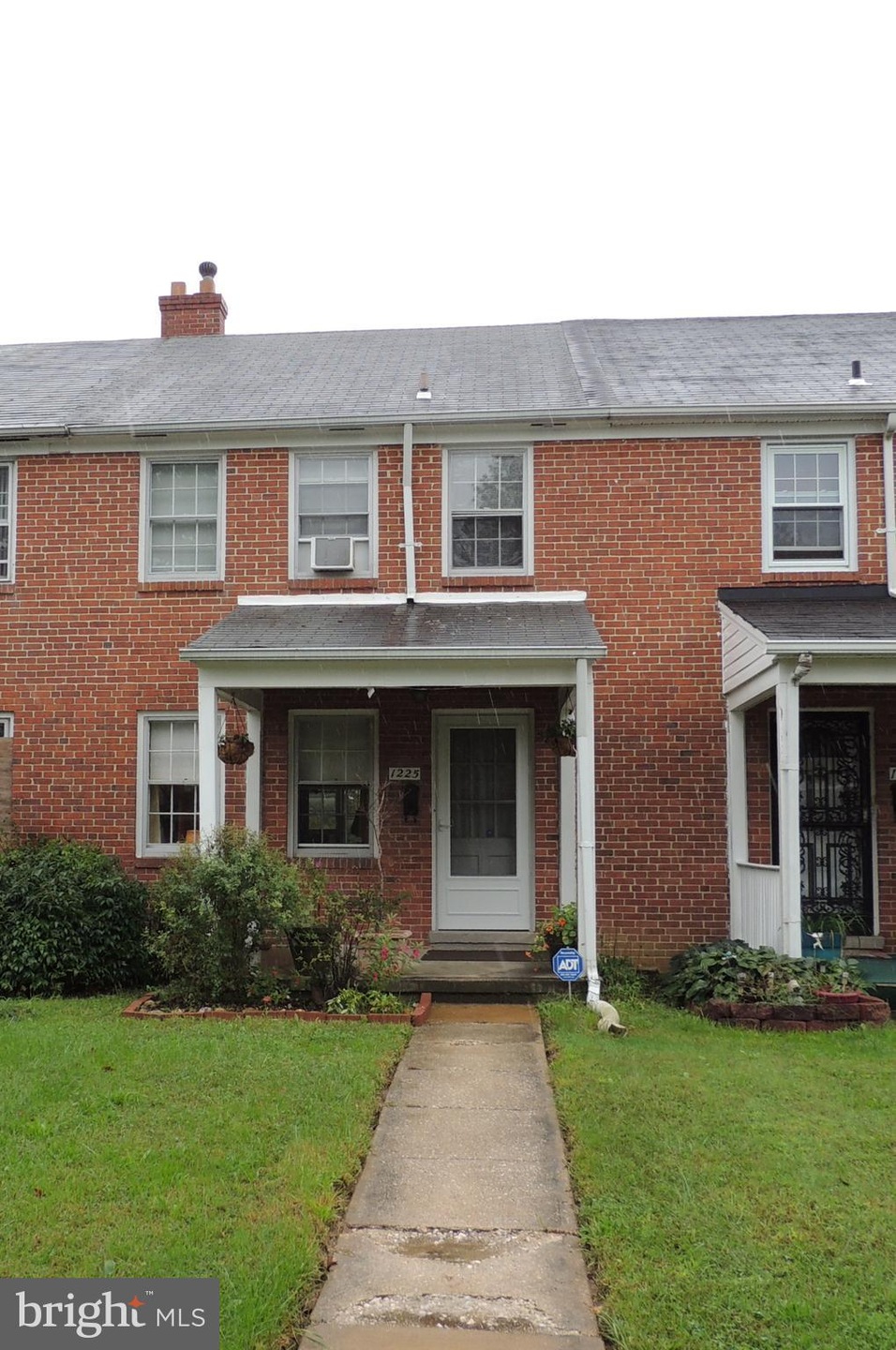 1225 Meridene Dr, Baltimore, MD 21239 - photo 1