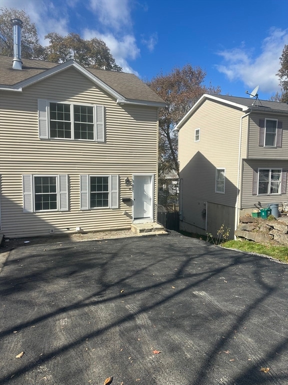 33 Denmark St, Worcester, MA 01605 - photo 1