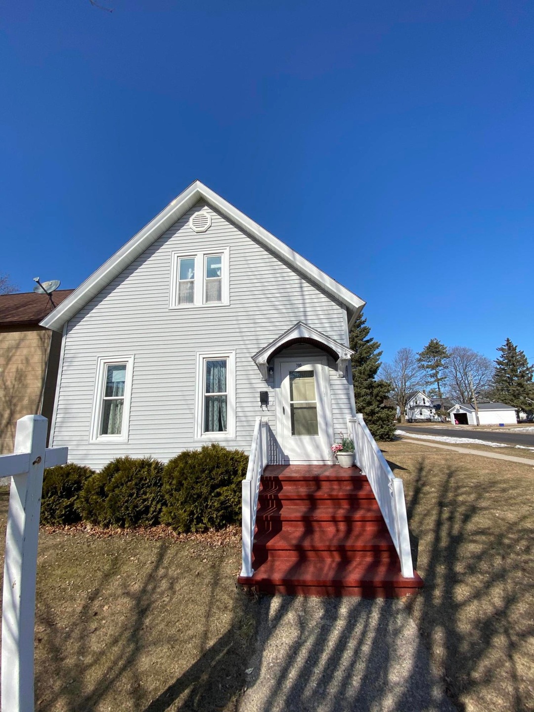 DDD542FD-767F-42D7-8C74-BFF4C474F6F4