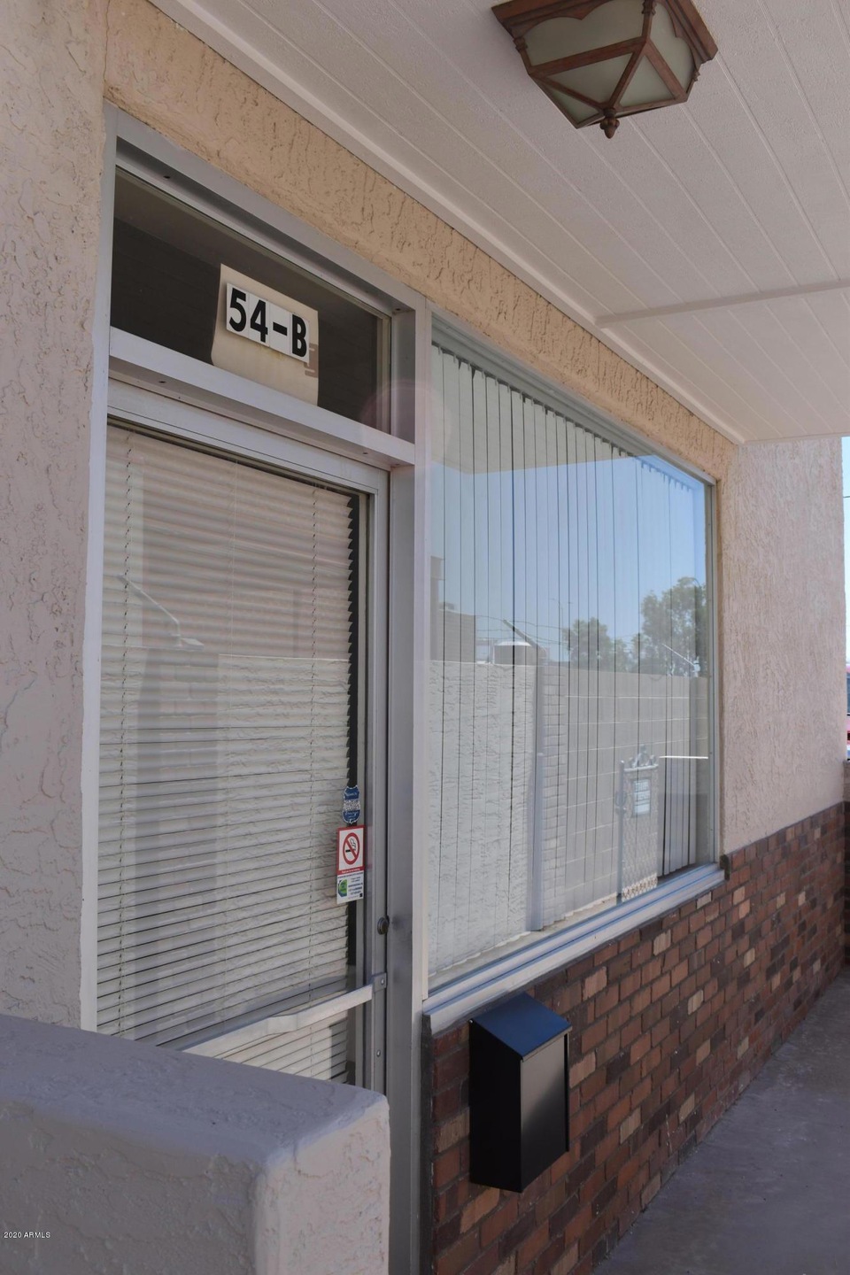 54 S Center St unit B, Mesa, AZ 85210 - photo 1