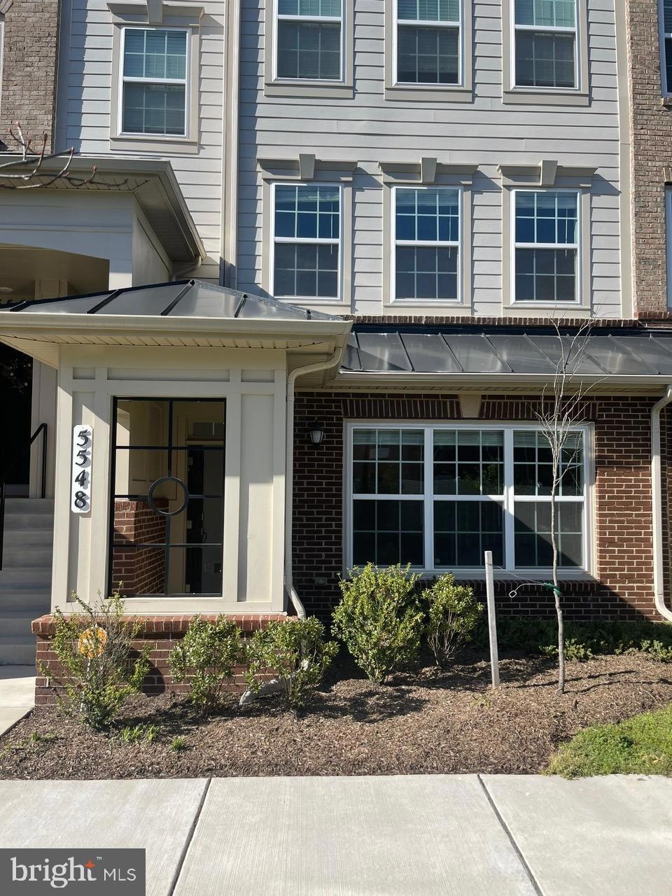 5548 Lanteen St, Seabrook, MD 20706 - photo 1