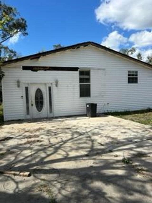 419 Hanson Dr, Houma, LA 70360 - photo 1