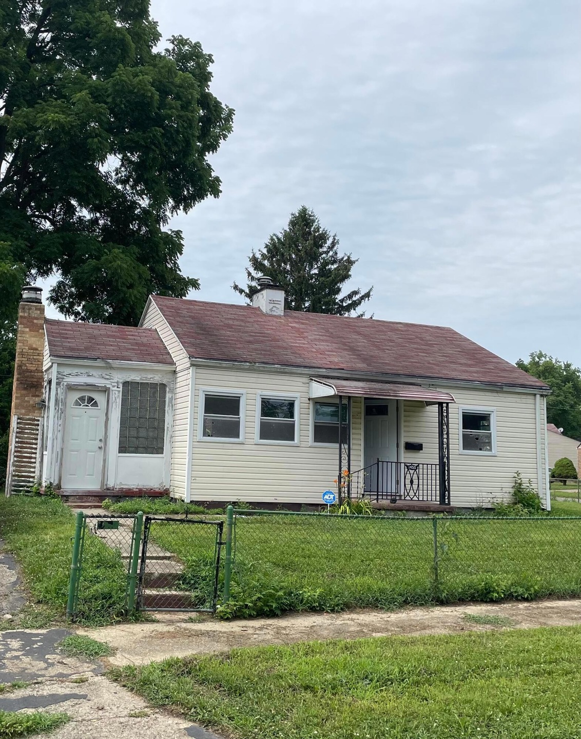 1453 Kingsley Ave, Dayton, OH 45406 Recently Sold