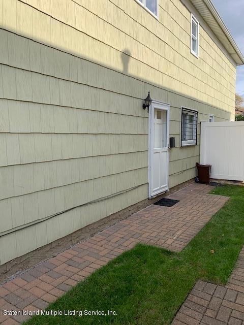 33 Cambridge Ave, Staten Island, NY 10314 - photo 1