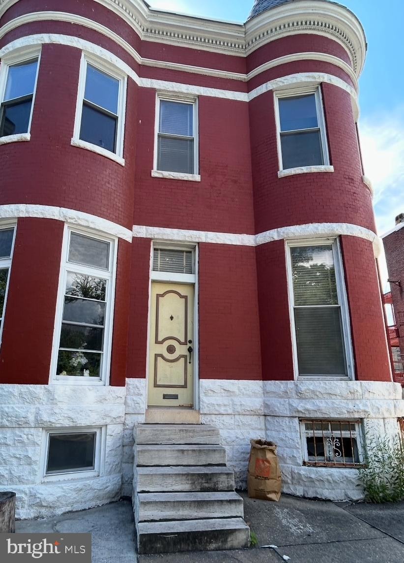 2820 Auchentoroly Terrace, Baltimore, MD 21217 - photo 1