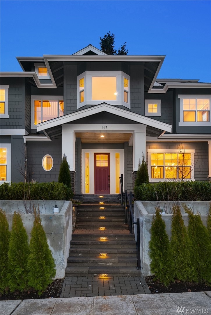 Sold $2,249,500 • Co-Listing Agent