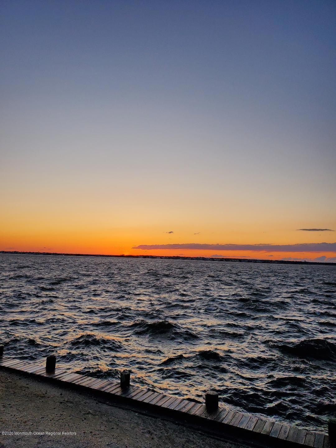 Dutchmans Point