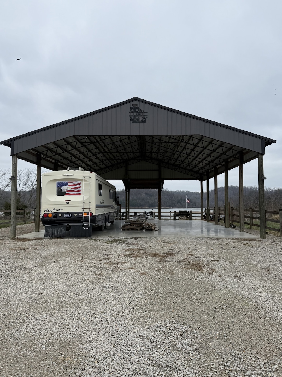 2571 Hardin Bottom River Rd, Clifton, TN 38425 - photo 1