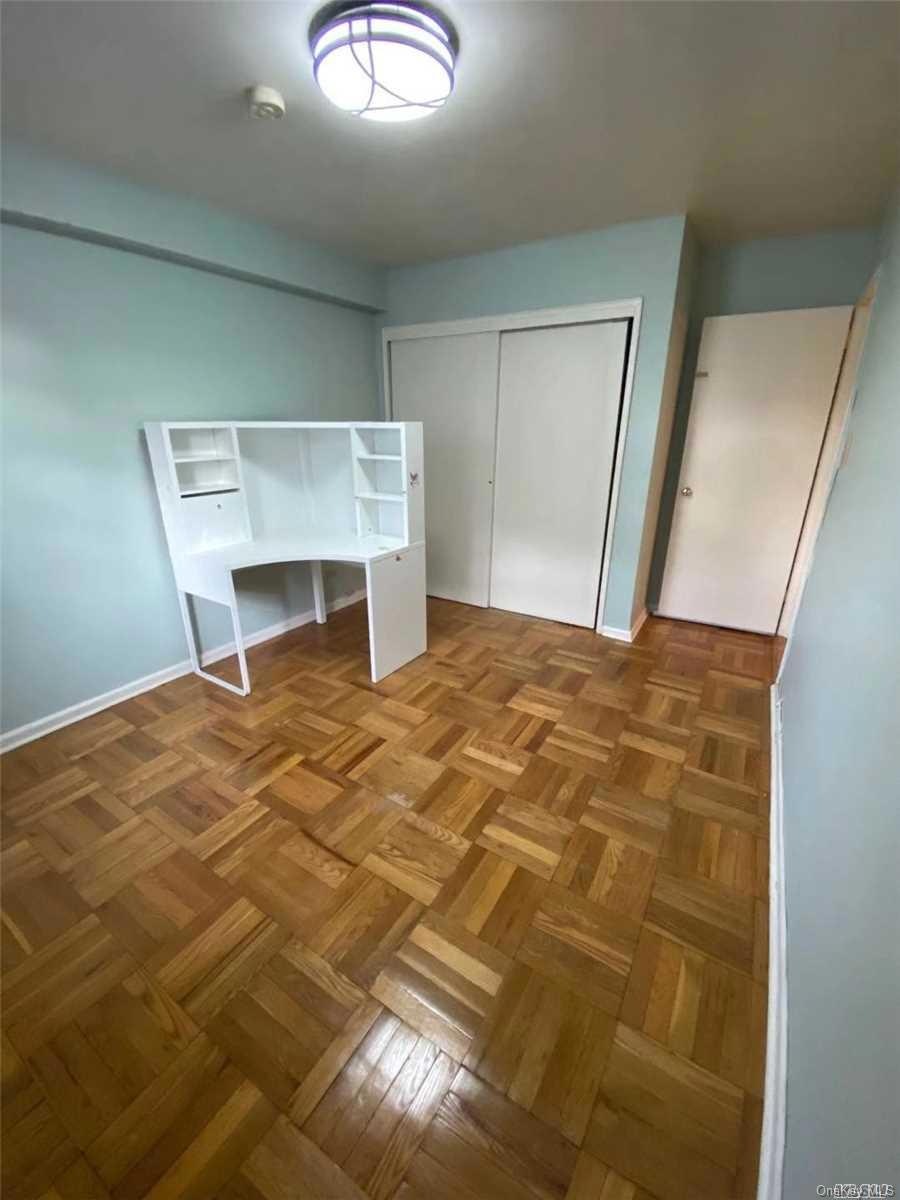 13820 31st Rd unit 1k, Flushing, NY 11354 - photo 1