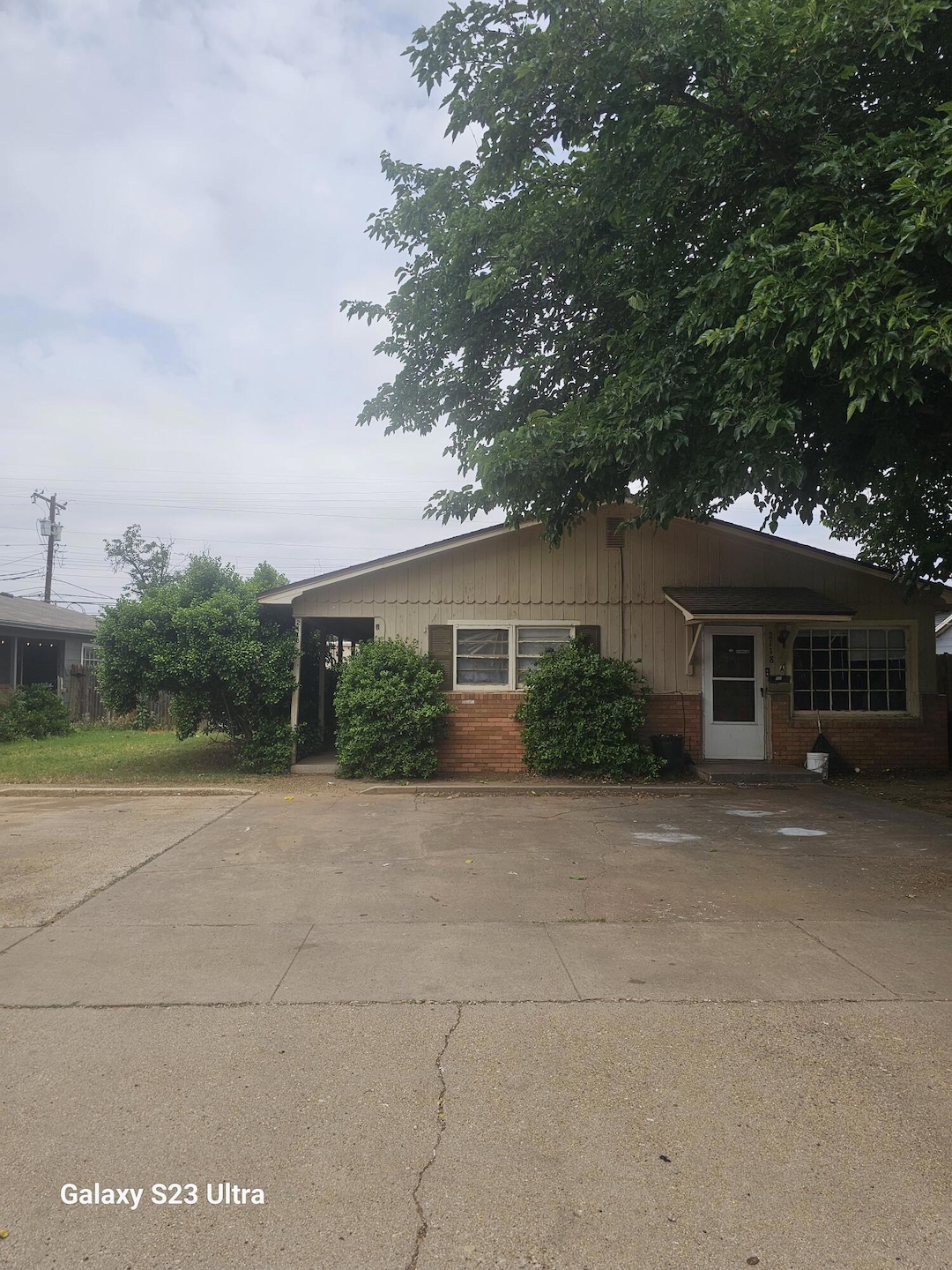 2118 35th Unit B Front